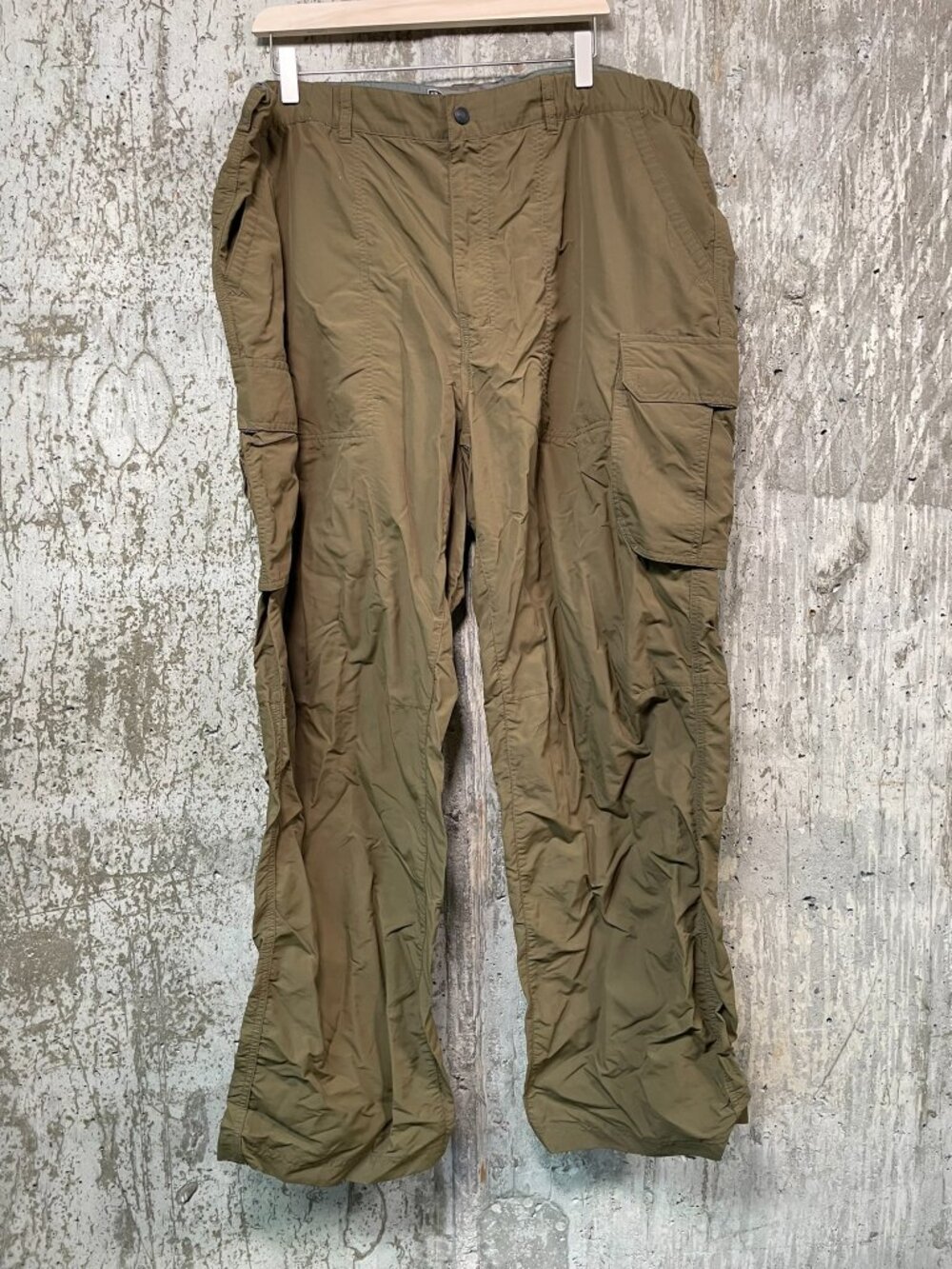 REI Men's Cargo Pants Size XXL in Brown